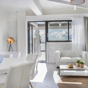Apartment Minetos, Vlachata