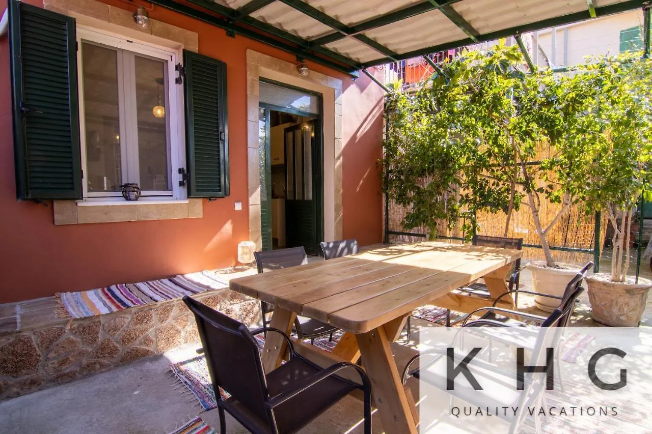 Holiday home Evelina'S Traditional House In Vlachata Village! Greece